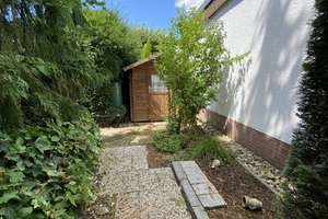 *NEU* IHRE CHANCE! BUNGALOW IN RUHIGER TOP-LAGE VOR DEN TOREN VON WIESBADEN JETZT TERMIN VEREINBAREN – Die vollständige Adresse der Immobilie erhältst du vom Anbieter., 65205 Delkenheim, Wiesbaden – Vorschaubild 16