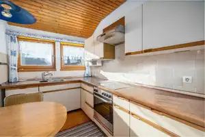 Ihr neues Zuhause: Familienfreundliches Haus mit Garten und Doppelgarage – Schwarzwald-Baar-Kreis – Vorschaubild 17