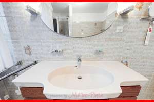 Property thumbnail 16