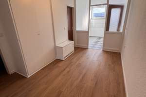 Wohnen mit Charakter: Modernisierte 2-Zimmer-Wohnung in Düsseldorf – Tönnisstraße 8, 40599 Hassels, Düsseldorf – Vorschaubild 2