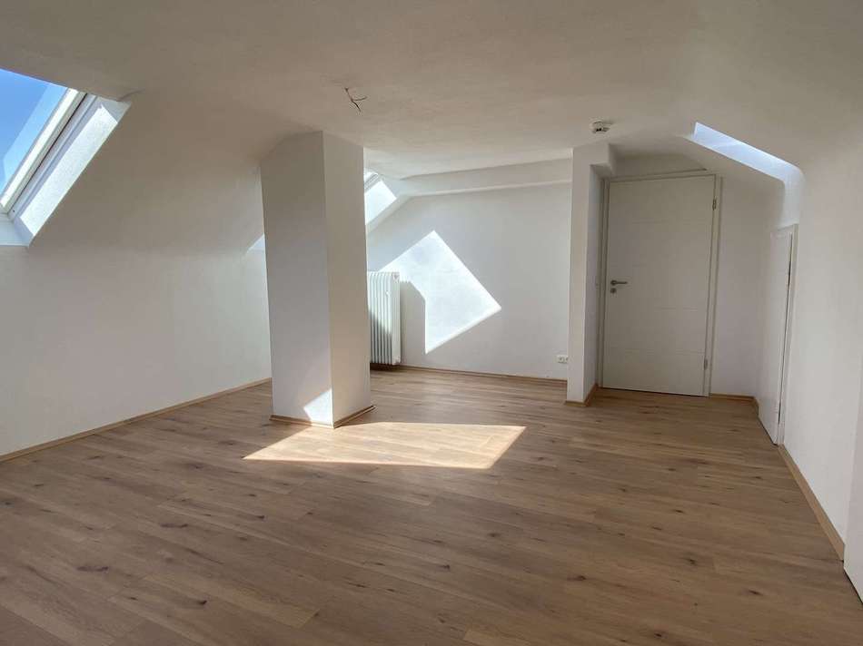 Wohnzimmer Ansicht 2