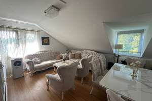 4-Zimmer unterm Dach – Rostocker Straße 33, 70376 Hallschlag, Stuttgart – Vorschaubild 2
