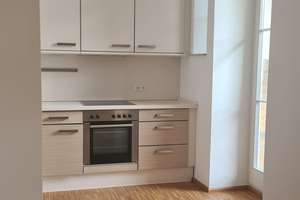 Exklusives Wohnen mit Loftcharakter – 3-Raum-Wohnung mit Terrasse, privatem Garten und Tiefgarage! – Kreuzstraße 14, 4103 Zentrum-Ost, Leipzig – Vorschaubild 5