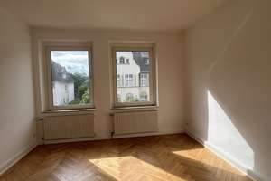 Schöne Zwei-Zimmer-Wohnung mit Altbau-Charme in Krefeld – Müller-Brüderlin-Straße 28, 47803 Kempener Feld/Baackeshof, Krefeld – Vorschaubild 3