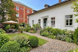 Großzügiges Familienleben in ehrwürdigem Gewand – Die vollständige Adresse der Immobilie erhältst du vom Anbieter., 1169 Naußlitz, Dresden – Vorschaubild 14