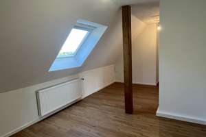 Dachgeschoßwohnung nähe Siegfriedplatz – Die vollständige Adresse der Immobilie erhältst du vom Anbieter., 33615 Mitte, Bielefeld – Vorschaubild 18