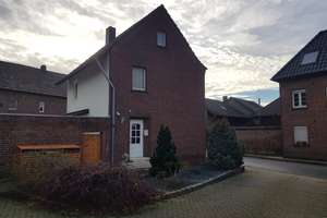 Gemütliches Einfamilienhaus in Heinsberg mit 4 Zimmern – Die vollständige Adresse der Immobilie erhältst du vom Anbieter., 52525 Heinsberg – Vorschaubild 1
