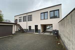 Ein helles Zimmer im ruhigen Gemeinschaftshaus – Blumenthalstraße 70a, 47058 Duisburg – Vorschaubild 2
