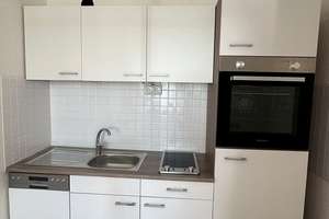Helle, renovierte 1-Zimmer-Wohnung mit Balkon & EBK – zentral & ruhig gelegen in Bonn-Auerberg – Pariser Straße 50, 53117 Auerberg, Bonn – Vorschaubild 3