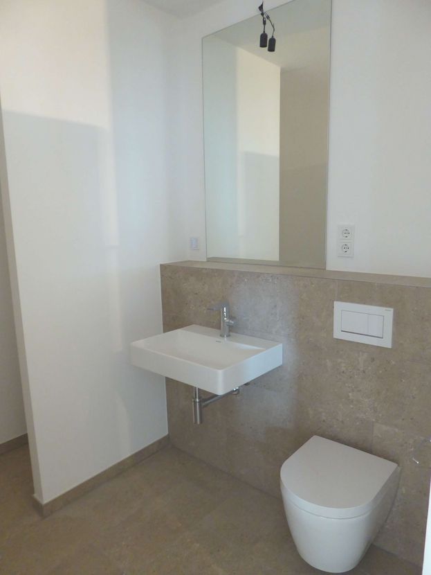 Traumhafte 2-Zimmerwohnung V-E-R-M-I-E-T-E-T.. image