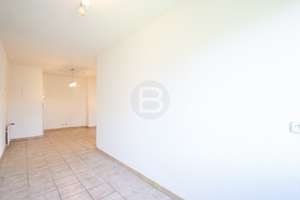 PROVISIONSFREI: Renovierte 3-Zimmerwohnung mit Loggia (bezugsfrei) – Niederhöchstädter Straße 14, 61449 Steinbach (Taunus) – Vorschaubild 10