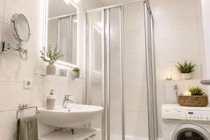 Wohnen am Clara-Zetkin-Park – Stilvolle Denkmalwohnung mit großem Balkon in begehrter Bestlage
 – Die vollständige Adresse der Immobilie erhältst du vom Anbieter., 4275 Südvorstadt, Leipzig – Vorschaubild 8