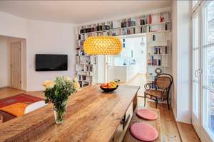 Möbliert: Altbauflair mit Balkon im Rückgebäude – Die vollständige Adresse der Immobilie erhältst du vom Anbieter., 80337 Am alten südlichen Friedhof, München – Vorschaubild 2