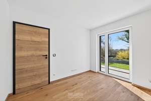 Hochwertige Neubau-Doppelhaushälfte KfW40 – Ihr neues Zuhause in Thalmassing! – Die vollständige Adresse der Immobilie erhältst du vom Anbieter., 93107 Thalmassing – Vorschaubild 5
