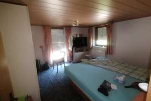 Vielseitiges Bauernhaus mit Grundstück, Nebengebäuden und Photovoltaikanlage bei Aitrang – Die vollständige Adresse der Immobilie erhältst du vom Anbieter., 87648 Aitrang – Vorschaubild 9