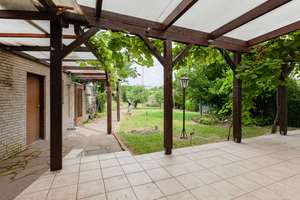 Solide DHH mit großzügigem Garten und großer Garage  in Sackgassenlage! Zeitnah beziehbar! – Die vollständige Adresse der Immobilie erhältst du vom Anbieter., 47804 Benrad-Süd, Krefeld – Vorschaubild 4