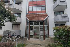 Zentrale 2-Zimmer-Wohnung in Stuttgart-Vaihingen inkl. Küche, Stellplatz, Keller und teilmöbliert – Haeberlinstraße 8, 70563 Vaihingen-Mitte, Stuttgart – Vorschaubild 1