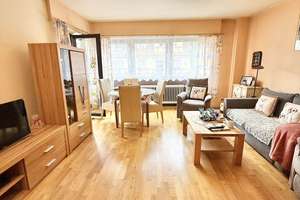 Gepflegte 2-ZKB im 1. OG mit Einbauküche + Balkon / Stellplatz in Heidelberg-Rohrbach