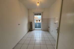  Wohnung  3 ZKB - zentral gelegen in Mannheim-Käfertal -  ab sofort verfügbar  – Die vollständige Adresse der Immobilie erhältst du vom Anbieter., 68309 Käfertal, Mannheim – Vorschaubild 4