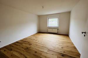 Lebendig wohnen in Koblenz: 2-Zimmer-Wohnung mit moderner Ausstattung – Chlodwigstraße 7, 56068 Süd, Koblenz – Vorschaubild 2