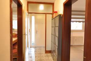 3 Zimmer Wohnung mit Aufzug und Balkon – Die vollständige Adresse der Immobilie erhältst du vom Anbieter., 30179 Vahrenheide, Hannover – Vorschaubild 2