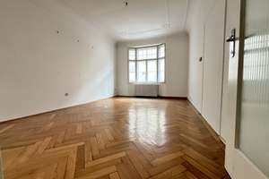 In bester Lage Schwabings: Sonnige 3-Zi.-Altbauwohnung mit Potenzial zur individuellen Gestaltung – Die vollständige Adresse der Immobilie erhältst du vom Anbieter., 80804 Neuschwabing, München – Vorschaubild 2