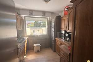 Gepflegte 4-Zimmer-Wohnung mit Balkon und Garage ! – Die vollständige Adresse der Immobilie erhältst du vom Anbieter., 51143 Porz (Ortsteil), Köln – Vorschaubild 8