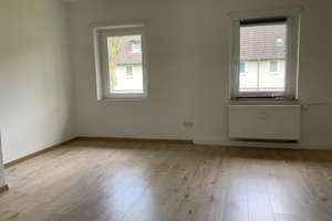 2,5 Zimmer Wohnung, toll geschnitten mit Duschbad, Bezugsfertig – Tecklenburger Straße 4, 45892 Resser Mark, Gelsenkirchen – Vorschaubild 9