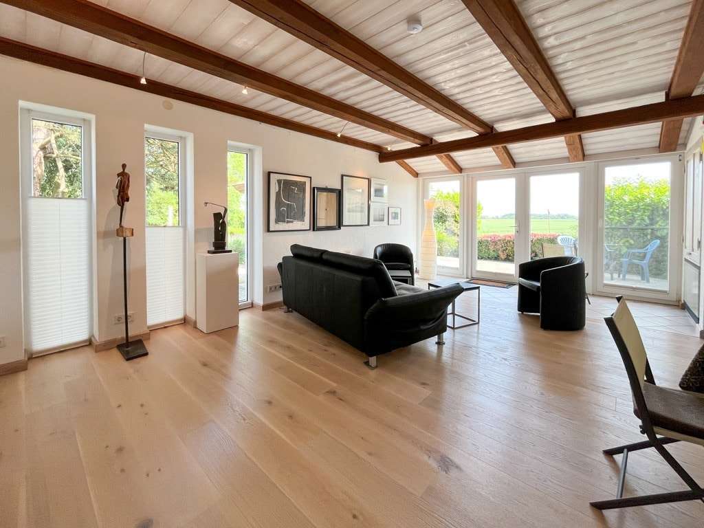 Immobilie in Nordstrand - Eine Oase der Ruhe: Liebhaberobjekt mit vielen Extras in unmittelbarer Nähe zur Nordsee! - Bild 3