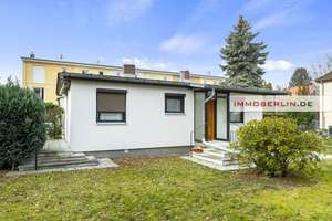 IMMOBERLIN.DE - Gepflegter Bungalow und/oder großes Baugrundstück in familienfreundlicher Lage – Die vollständige Adresse der Immobilie erhältst du vom Anbieter., 12307 Lichtenrade, Berlin – Vorschaubild 1