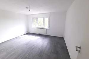 HN City - Hell + Modern / Südbalkon EBK Garage 3-Zimmer-Wohnung + Dachkammer  ca. 7qm Nähe Pfühlpark – Die vollständige Adresse der Immobilie erhältst du vom Anbieter., 74076 Heilbronn, Heilbronn – Vorschaubild 8