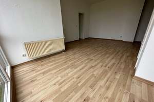 Wintergarten -  geräumige Zimmer - im 3.OG - Nachmieter ab 1.4. gesucht ! – Altendorfer Straße 10, 9113 Schloßchemnitz, Chemnitz – Vorschaubild 10