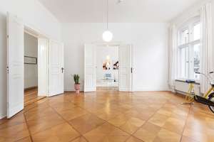 Am Monbijoupark, Mitte: Imposante 5-Zimmer Altbauwohnung mit außergewöhnlichen Deckenhöhen – 10117 Mitte (Ortsteil), Berlin – Vorschaubild 6