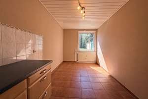 Bezugsfreie Erdgeschosswohnung in Linswege mit 4 Garagen – Die vollständige Adresse der Immobilie erhältst du vom Anbieter., 26655 Westerstede – Vorschaubild 6