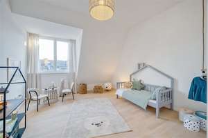 Freiraum über dem Rüdesheimer Platz.: Dachneubau mit Rooftop-Terrasse – Deidesheimer Str. 8, 14197 Wilmersdorf, Berlin – Vorschaubild 10