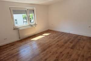 Helle 3-Zimmer-Wohnung mit Balkon in Ludwigsburg-Ost – Die vollständige Adresse der Immobilie erhältst du vom Anbieter., 71638 Ost, Ludwigsburg – Vorschaubild 3