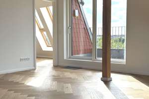 PROVISIONSFREIER VERKAUF, TOLLE 2 ZIM. AUCH ALS 3 ZIM. MÖGLICH, TERRASSE, LIFT, IN P´BERG – John-Schehr-Str. 4, 10405 Prenzlauer Berg, Berlin – Vorschaubild 2