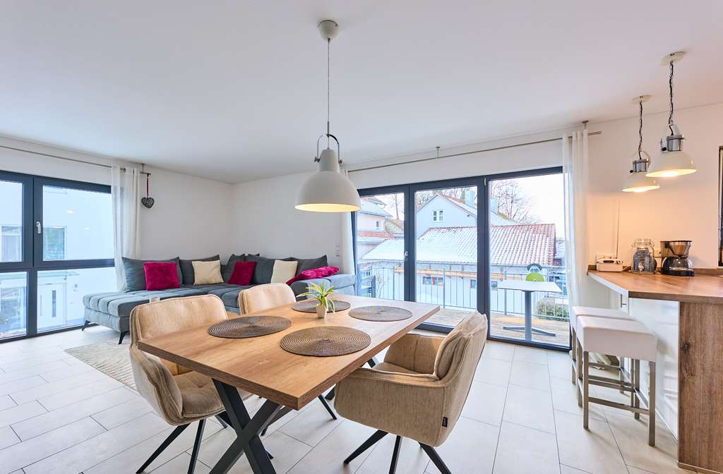 Immobilie in Wörthsee - Wundeschönes und hochwertiges Haus in Walchstadt am Wörthsee - Bild 1