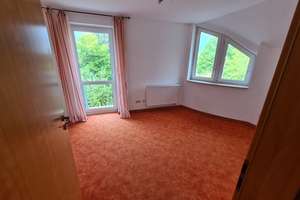 Großzügige, schöne und gepflegte DHH in ruhigem Wohngebiet – Johann-Dietzenhofer-Str. 14a, 96123 Litzendorf – Vorschaubild 14