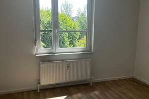 Sanierte Wohnung mit zwei Zimmern und Balkon in Chemnitz – Die vollständige Adresse der Immobilie erhältst du vom Anbieter., 9126 Gablenz, Chemnitz – Vorschaubild 7