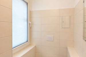 6 Zimmer! Charmantes Einfamilienhaus mit Dachterrasse und viel Platz für die ganze Familie in Leuben – Die vollständige Adresse der Immobilie erhältst du vom Anbieter., 1259 Großzschachwitz, Dresden – Vorschaubild 18