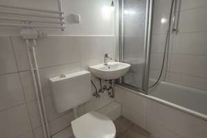 Renovierte 2 Zimmer-Wohnung in Hamburg-Rahlstedt – Schwarzenbeker Ring 54, 22149 Rahlstedt, Hamburg – Vorschaubild 4