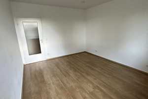 Exklusive 3-Zimmer-Wohnung mit gehobener Innenausstattung mit EBK in Düsseldorf – Rather Straße 62, 40476 Düsseldorf – Vorschaubild 10