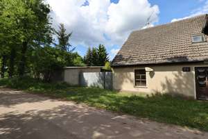 Wild und ruhig - Haushälfte in Annenwalde