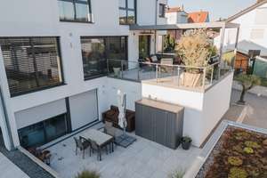 Exklusives neuwertiges Einfamilienhaus mit schöner ELW. Besonders ruhige SW-Aussichtslage. – Die vollständige Adresse der Immobilie erhältst du vom Anbieter., 71364 Winnenden – Vorschaubild 24