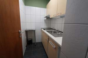 Möblierte 1-Zimmer-Wohnung im Collini Center – 8. Etage mit Weitblick Richtung Heidelberg – Collinistraße 5, 68161 Schwetzingerstadt/Oststadt, Mannheim – Vorschaubild 7