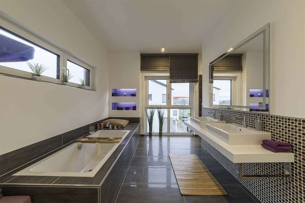 Immobilie in Uehlfeld - Exklusive Villa in Uehlfeld - Individuell geplant und nachhaltig gebaut - Bild 2