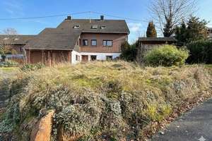 Großzügiges solides Zweifamilienhaus mit 1.000 m² Grundstück und Doppelgarage! – Die vollständige Adresse der Immobilie erhältst du vom Anbieter., 57539 Fürthen – Vorschaubild 24