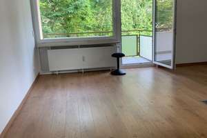 Erstbezug nach Renovation: 2-Zi-Wohnung mit Balkon & Einbauküche, M-Hirschgarten (unbefristet) – Wotanstraße 40, 80639 Nymphenburg, München – Vorschaubild 6