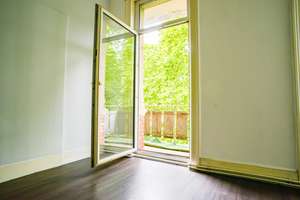 Klassische Altbauwohnung in denkmalgeschütztem Haus -provisionsfrei- mit Frankfurter Bad – 65183 Westend / Bleichstraße, Wiesbaden – Vorschaubild 7